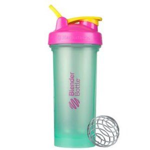 Blender bottle 28 oz nwt pink green Yellow